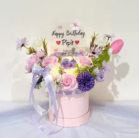 Bloom Box Akrilik Ucapan Ulang Tahun Teluknaga